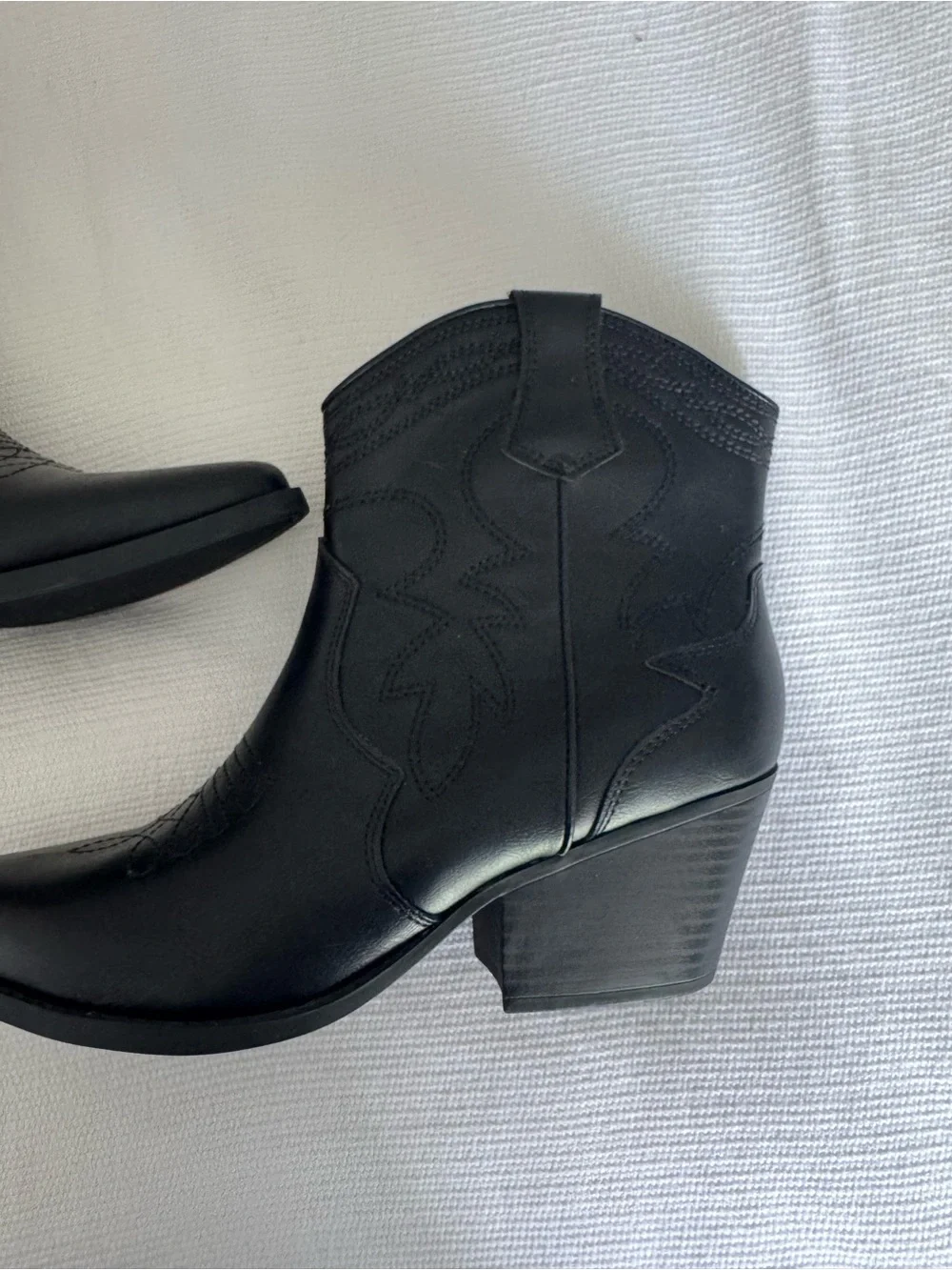 Brand New Women's Black Western Ankle Boots - Sleek Cowboy Heel